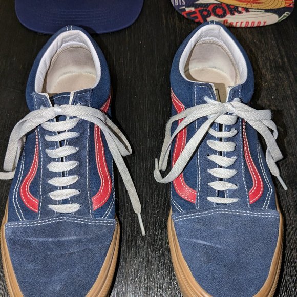 Vans - Picture 4 of 4